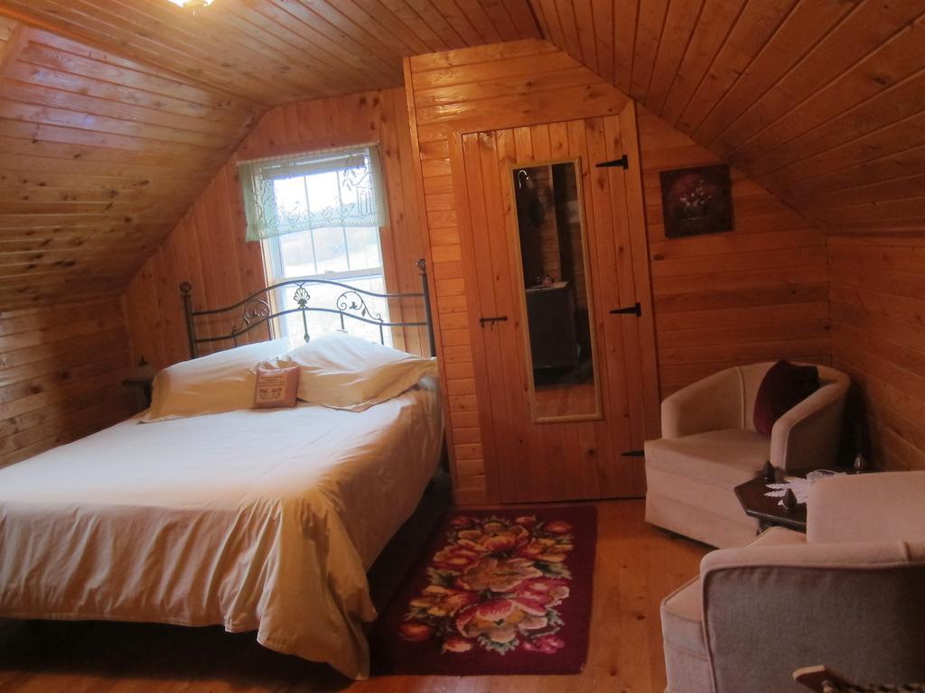 B&B Art Of Germany Caledonia Room photo